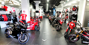 Google Virtual Tour - Ducati Triumph NYC